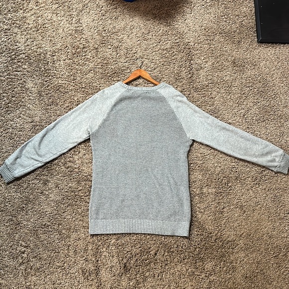 Large Gray Knitted Men’s Sweater - Picture 3 of 3
